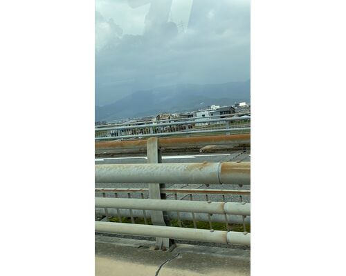 BBFE4529-BD5B-4F93-AAFE-F10E06CAF333